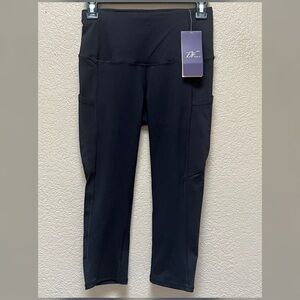 Dragon Fit Women’s Black Color Yoga Leggings Size Small